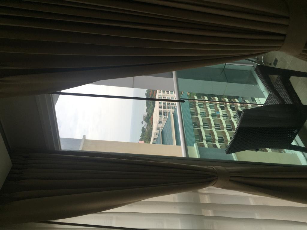 Cosy Beach View Condominium Pattaya Exterior photo